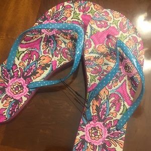 Vera Bradley Flip Flops New beautiful L large 9
